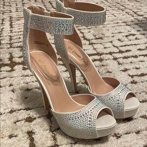 Dream Pairs White Peep-Toe Platform Heels with Ankle Strap